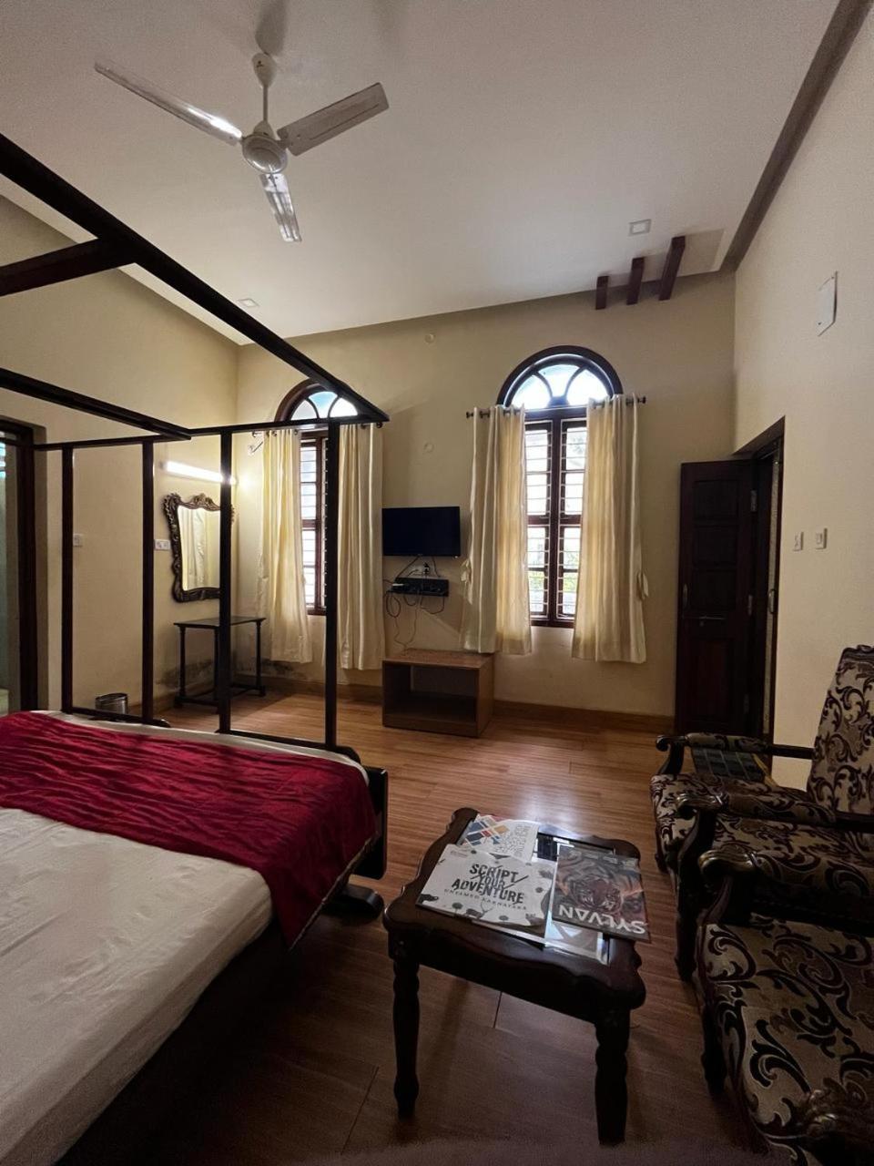 Kstdc Hotel Mayura Pine Top Nandi Hills Exterior photo